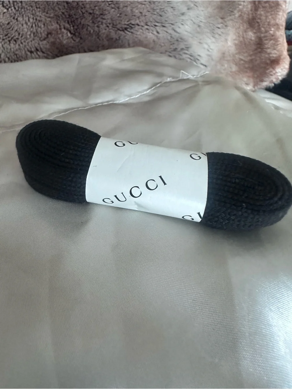 Gucci shoe laces in black for sneakers or trainers- authentic Gucci laces